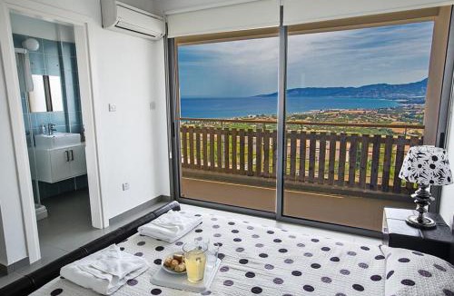 Latchi Villa | Villa Tavrou Dyo - Luxury 3 Bedroom Latchi Villa With Private Pool