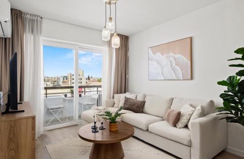 Larnaca City Centre Apartment | The Serene Suite