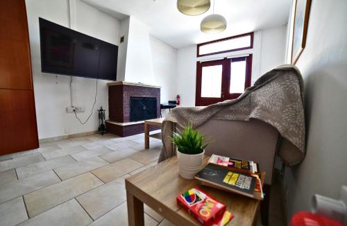 Kalopanayiotis Apartment | Laouri Traditional 2-Bedroom in Kalopanayiotis