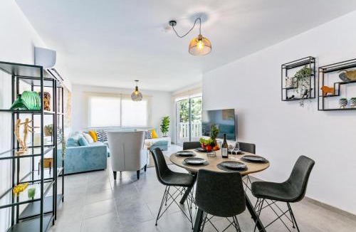 Peyia Town Apartment | Lia's Gardens