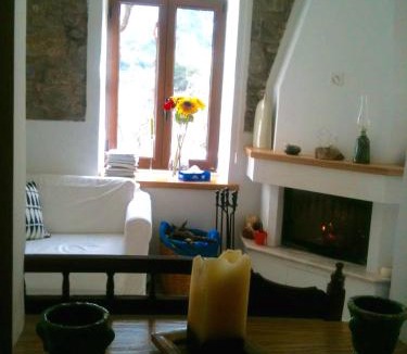 Kalopanayiotis House | Galaria House