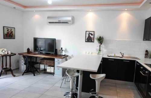 Egkomi Apartment | Central cozy apt in quiet area in Engomi