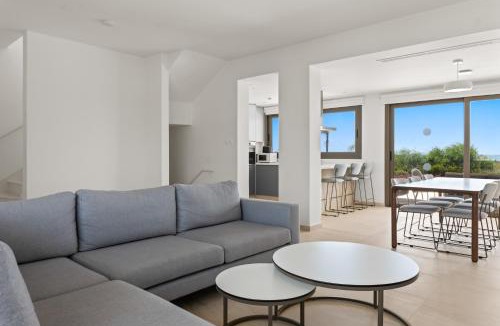 Softades Villa | Serenity Waves Villa 7
