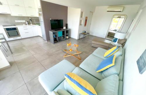 Historical Center Apartment | Panoramic Sea View Apt - 2bed