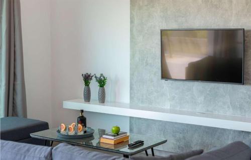 Pegeia House | Chloe 2