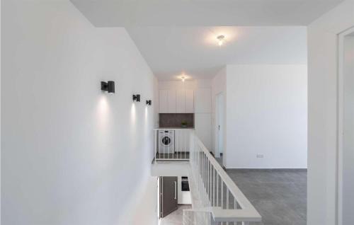 Pegeia House | Chloe 2