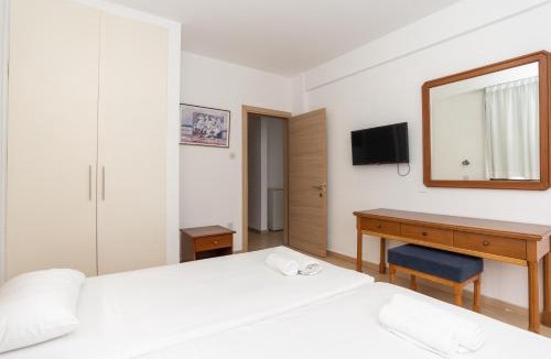 Protaras Hotel | Flora Hotel Apartments