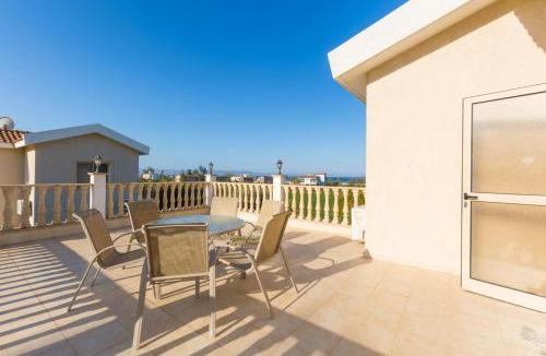 Ayia Marina Chrysochous Villa | Villa Clementina