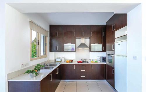 Pernera House | Laura Palm 27