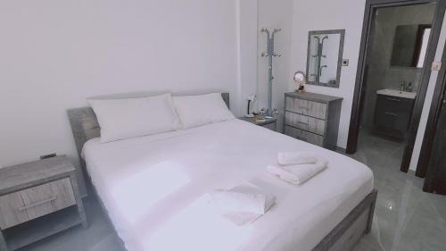 Larnaca Apartment | STAY Centro Apartment