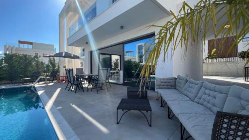 Protaras Villa | By the Bay Villa,3 BR/pool