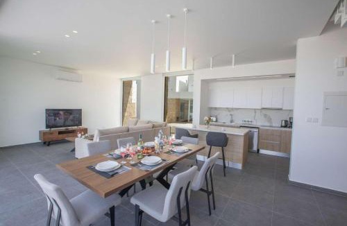 Protaras Villa | Vie Bleu 14