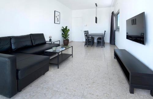 City Centre Apartment | Urban Condo Promitheos