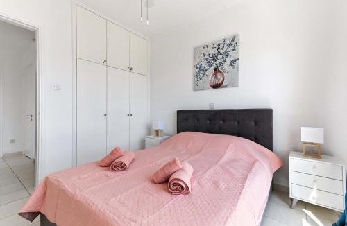Universal Apartment | Penthouse Carina