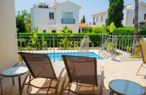 Peyia Town Villa | Villa Katerina: Coral Bay, Laourou Beach