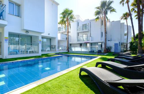 Ayia Napa Apartment | Rare jewel with balcony and communal pool in sunny Ayia Napa All yours