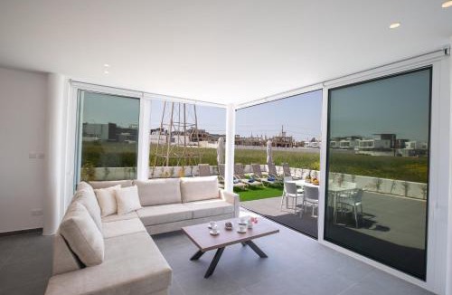 Protaras Villa | Vie Bleu 3 Bedroom Villas