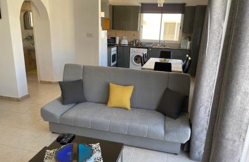 Universal Apartment | Sirena Sunrise 120