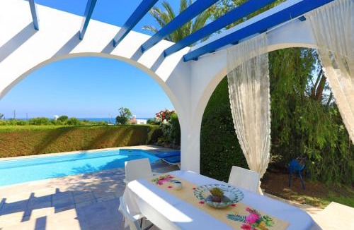 Argaka Villa | Lemon Grove Villa Ena