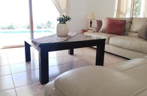 Pegeia Villa | Villa Briona