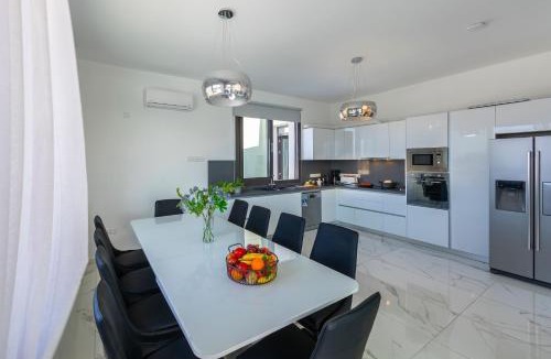 Pegeia Villa | Villa Pleiades