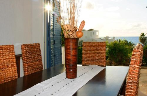 Chlorakas Villa | Resitour - Apollo Beach Villa 48