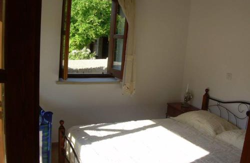 Kato Akourdalia House | Ktima Charitini 2
