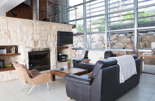 Pomos Villa | Villa Karavi
