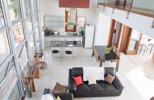 Pomos Villa | Villa Karavi