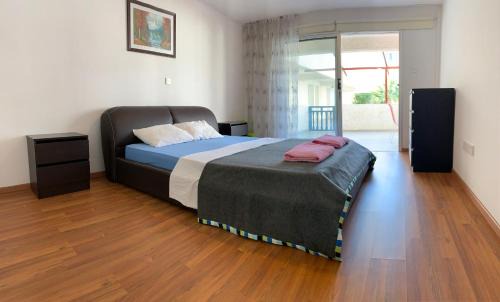 Ayia Napa Apartment | Napa Blue Apartment, XXL Pool,in Hearth of Ayia Napa