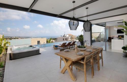 Peyia Town Villa | Golden Shore