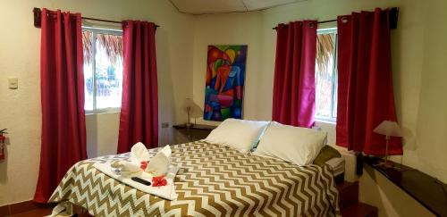 Corn Island Hotel | Paraiso Beach Hotel