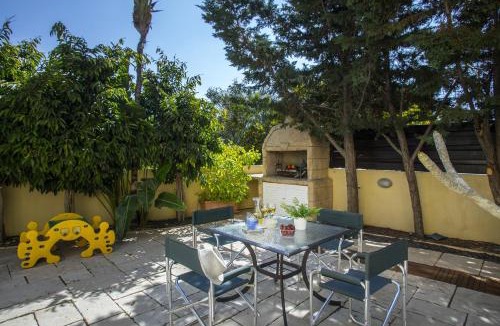 Ayia Napa Villa | Ayia Napa Tropical Beach Villa