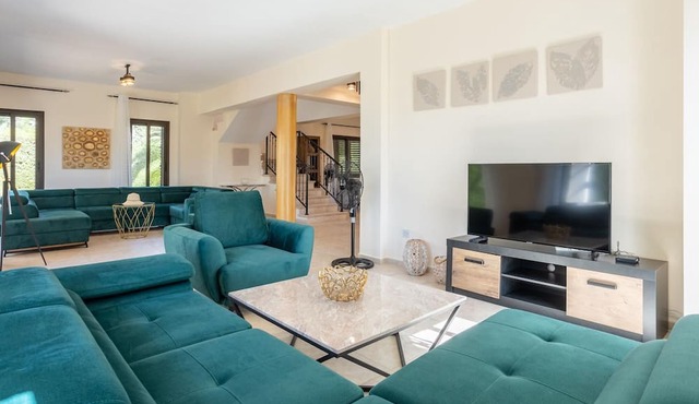 Villa Anna in Latchi in Polis