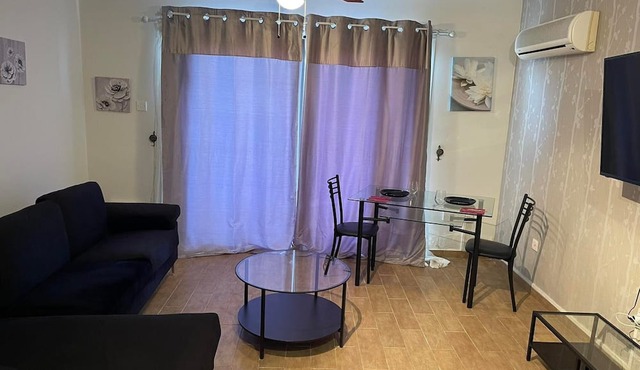 Stunning 1-bed Apartment in Larnaca Near the sea in Pervolia
