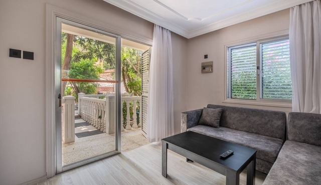 Riverside Coastal Retreat in Girne