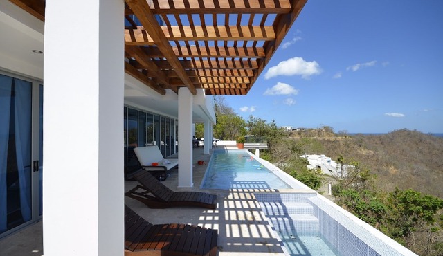 Beutiful ocean view of Nacascolo Bay and Mountain view in San Juan del Sur