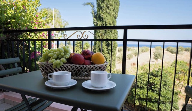 Akamanthea Holiday Village in Polis