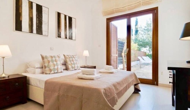 Beautiful 2 Bedroom Villa Proteus HG29 with private pool and pretty golf course views, Short walk to resort village square on Aphrodite Hills in Kouklia