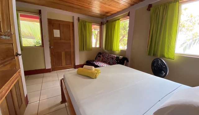Las Palmeras Beachfront Hotel in Corn Islands