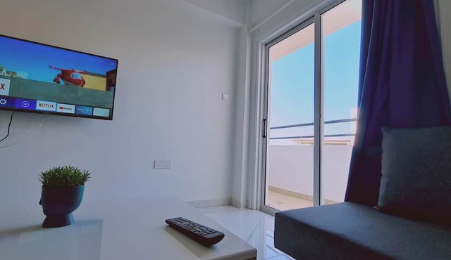 81 KAP - Azure Dream Apartment in Paralimni