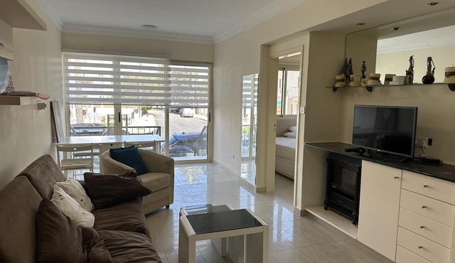 Mamore flat ,2 bedrooms in Pyla