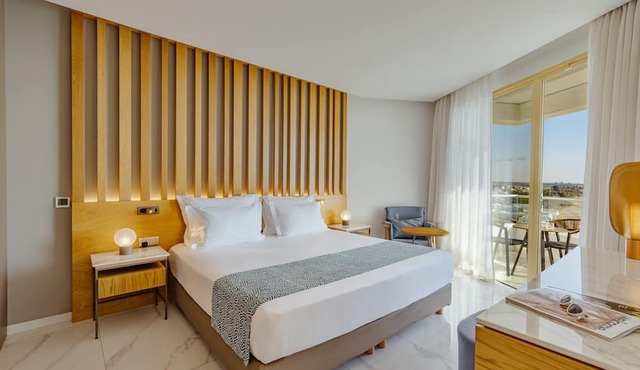 Golden Bay Beach Hotel in Pyla