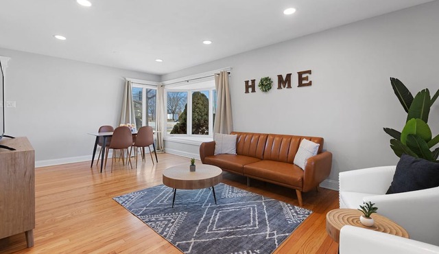 Elevation, 5 Beds Open Concept, Huge Basement in Arlington Heights