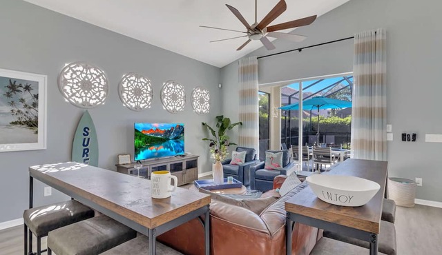 Unique family-oriented villa situated on the gated community of Tuscan Hills in Davenport