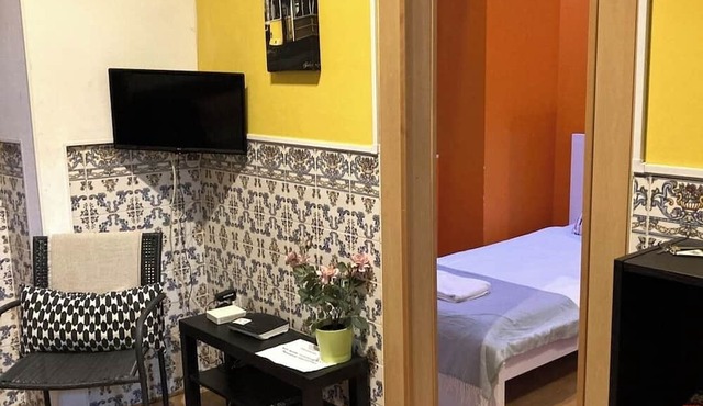 Lisbon T2 apartment in typical villa, Sapadores in Lisboa ciudad