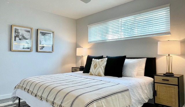 Pet-Friendly, Walk to Downtown Walnut Creek in Walnut Creek