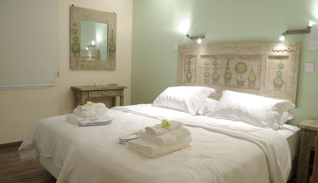 THE CENTRAL SUITE NICOSIA - The Vintage Suite