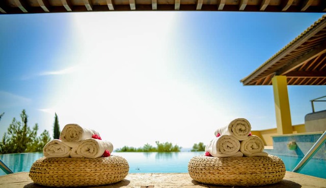 Aphrodite Hills Rentals – Apartments