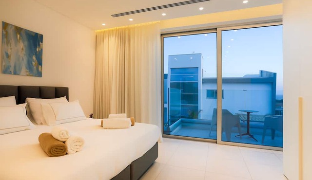 Cove Seaview Villas in Ayia Napa